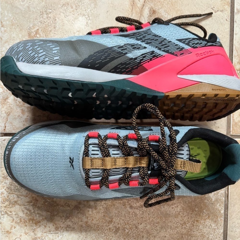 Reebok women blue and Black Athletic Shoes - Picture 2 of 4